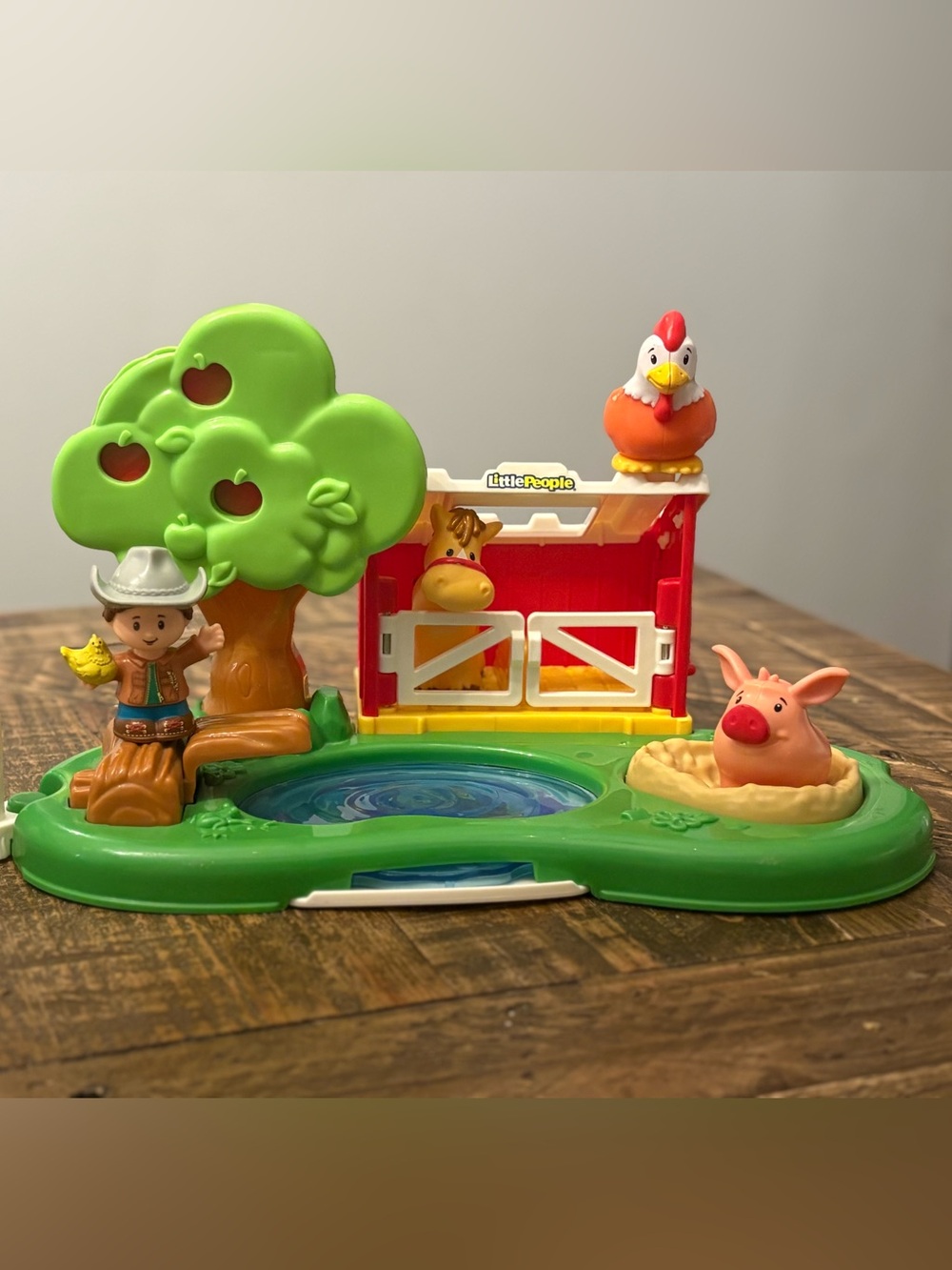 Fisher-Price Little People Pig Pen & Pond Playset